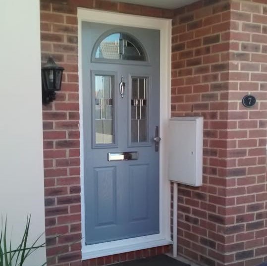 Glass and glazing services, glass repairs, glass replacement